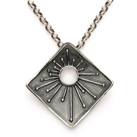 solaris colgante plata cler munts